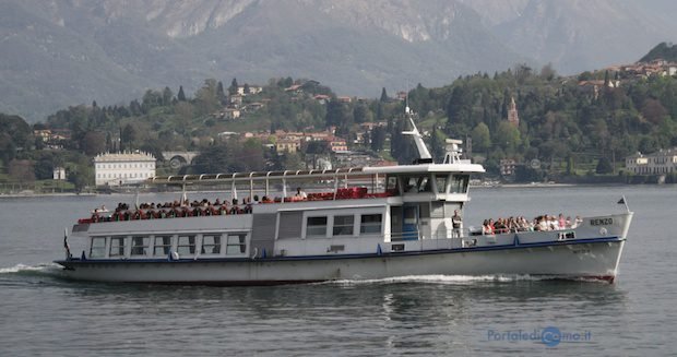 Battello lago di Como