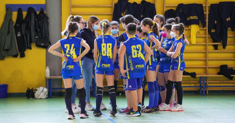 Under 13 volley 1 1