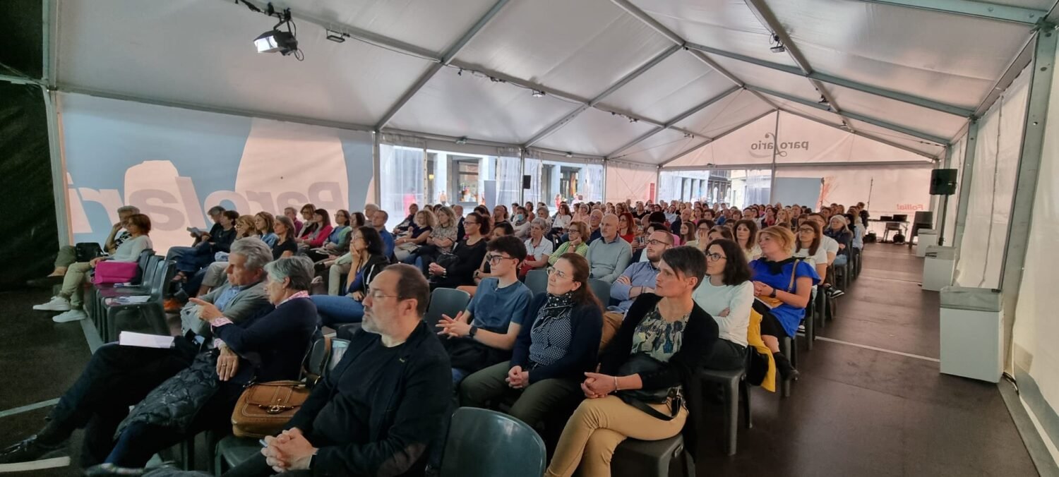 Parolario 2025 dal 10 al 15 Giugno 1 Parolario 2025 foto del pubblico